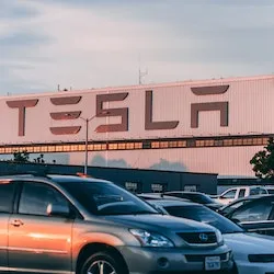 Tesla Wins Bellwether Trial Over Autopilot Car Crash